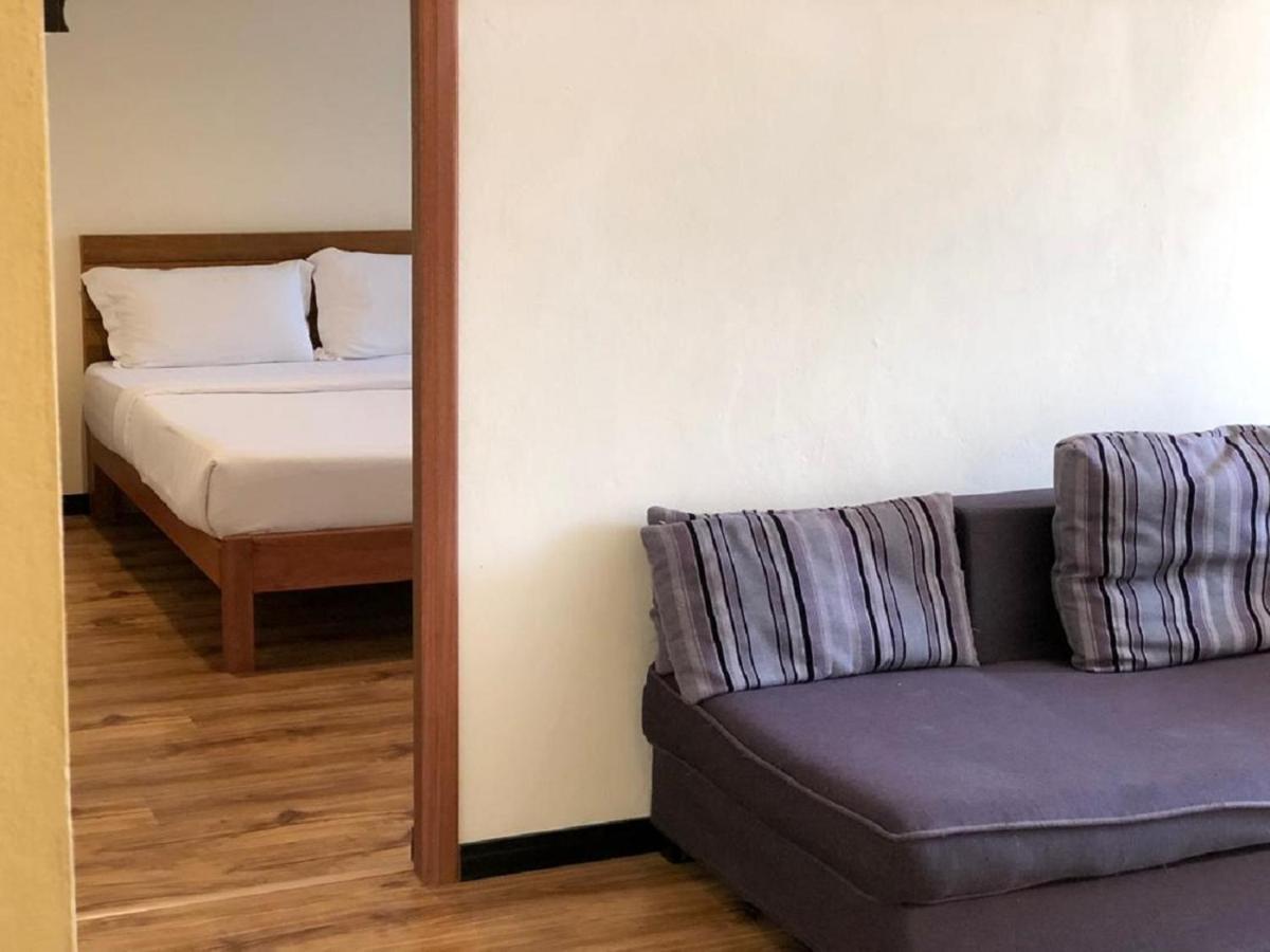 Hotel Sarina Mukah Exteriör bild